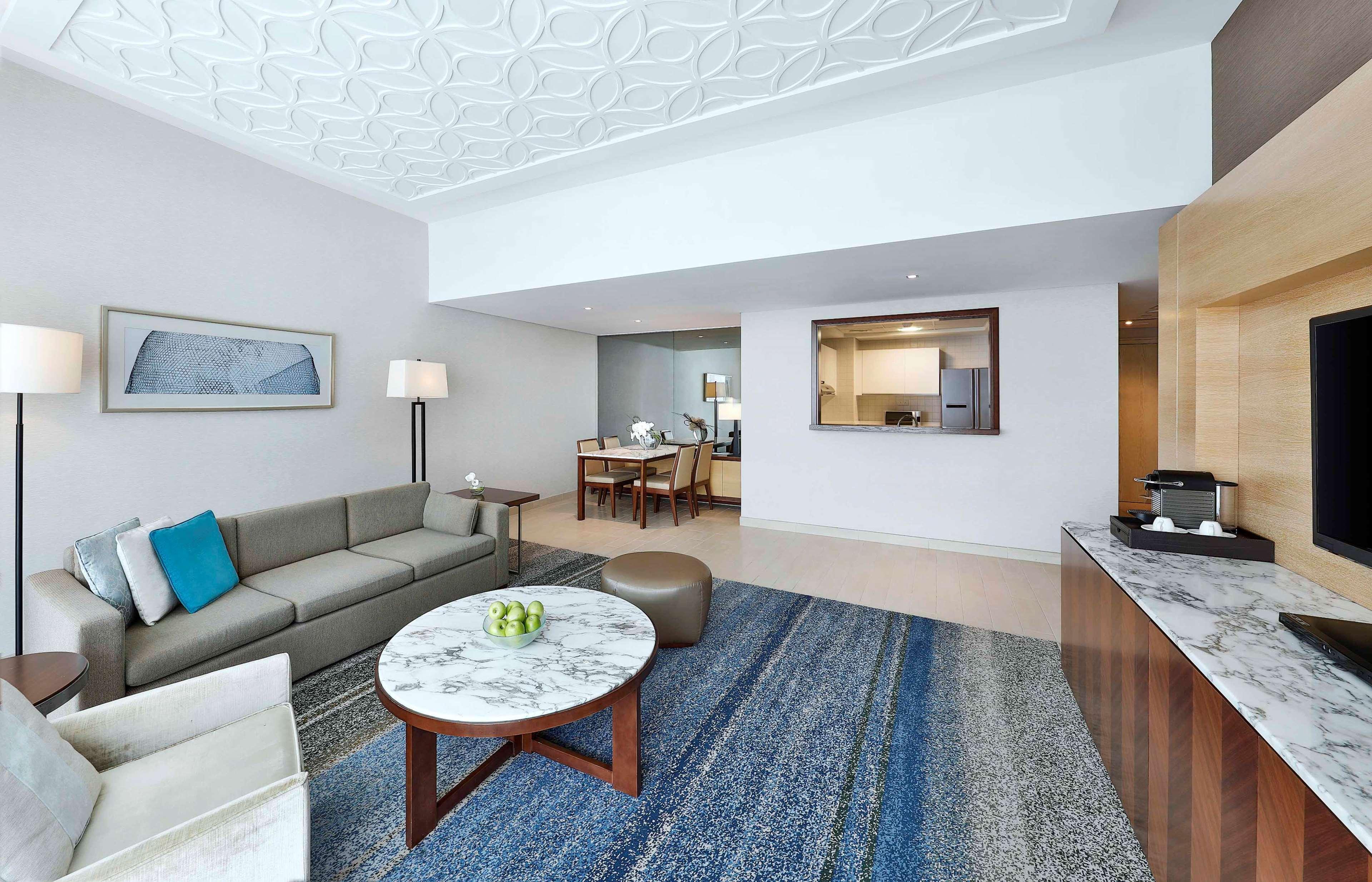 Doubletree By Hilton Dubai Jumeirah Beach Esterno foto