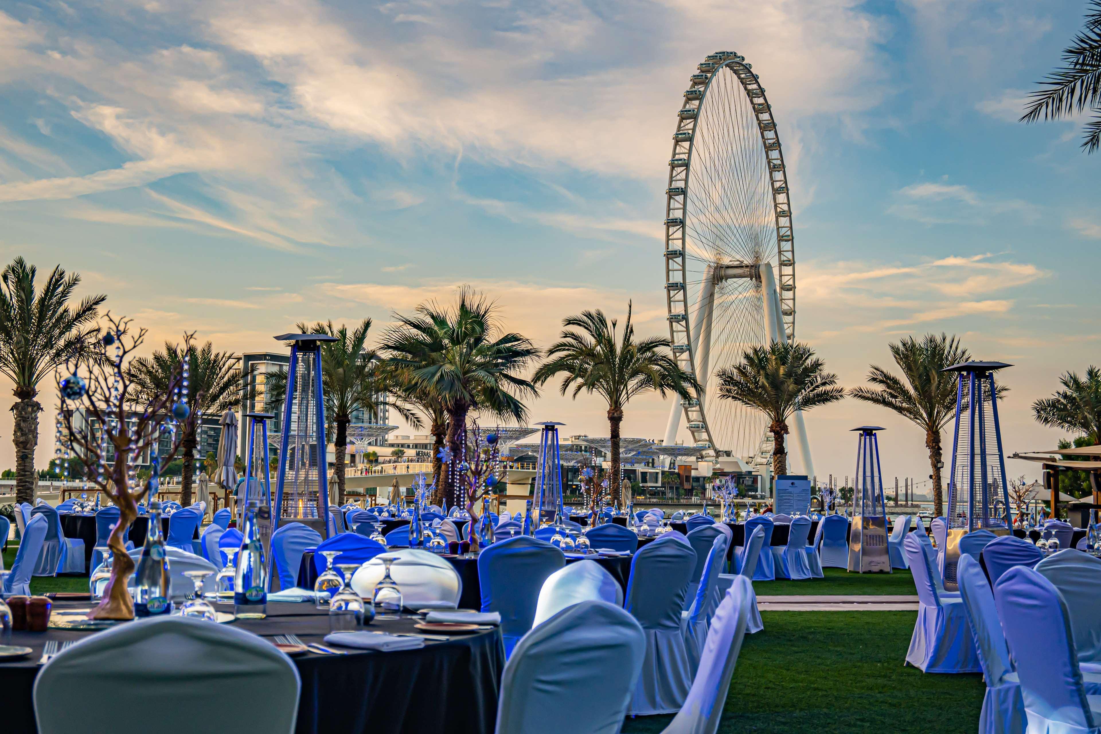 Doubletree By Hilton Dubai Jumeirah Beach Esterno foto