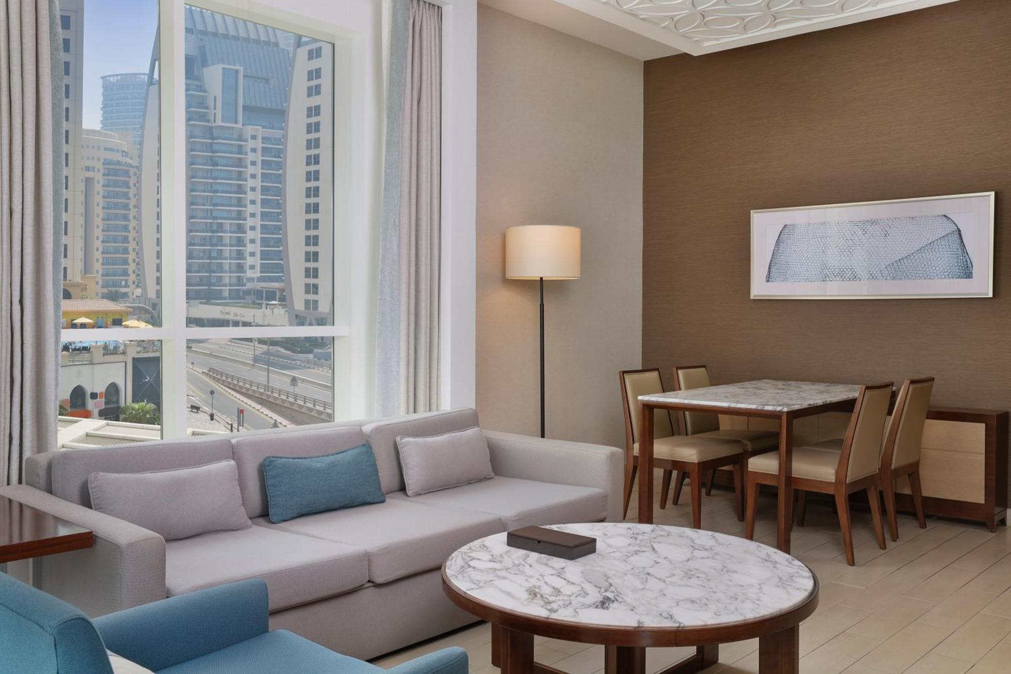 Doubletree By Hilton Dubai Jumeirah Beach Esterno foto
